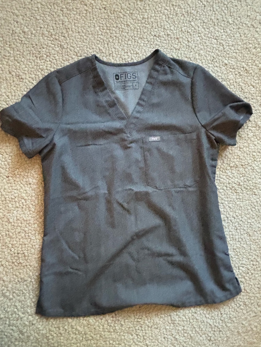 Figs Women's Heathered Grey Scrub Top